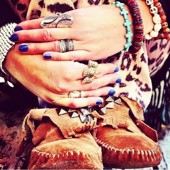 With Love From CA Bird Ring Set - Picture 3 of 3